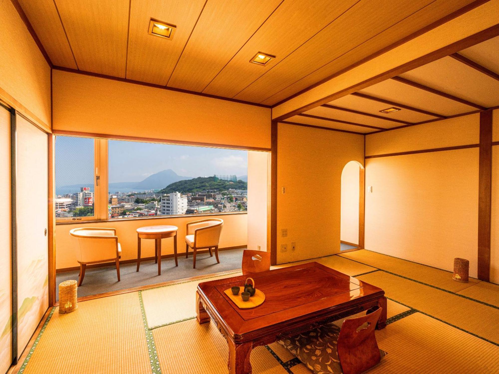 Ooedo Onsen Monogatari Premium Hotel Fugetsu Beppu Room photo
