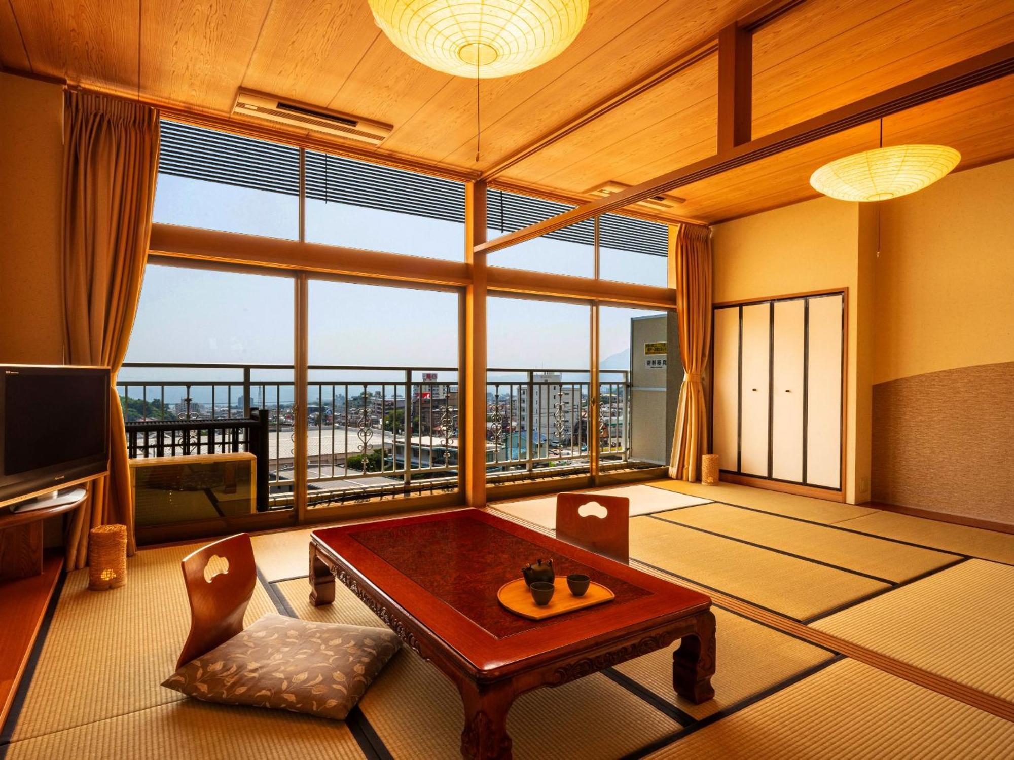 Ooedo Onsen Monogatari Premium Hotel Fugetsu Beppu Room photo